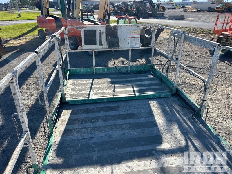 JLG 3394 RT 4x4 Diesel Scissor Lift Ollós emelők