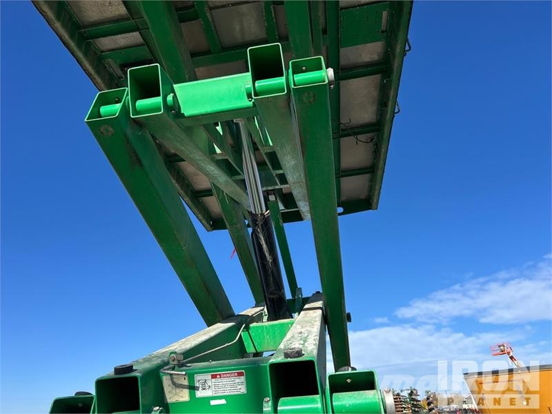 JLG 3394 RT 4x4 Diesel Scissor Lift Ollós emelők