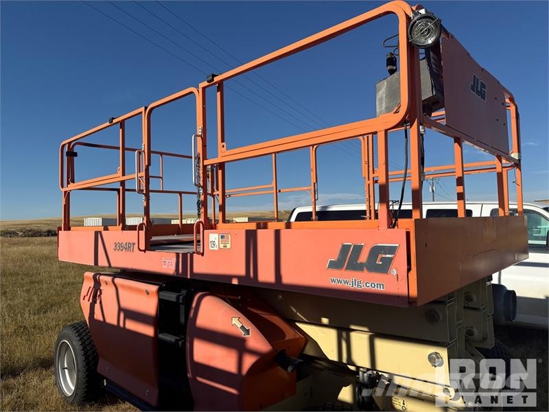 JLG 3394RT Dual Fuel Scissor Lift Scheren-Arbeitsbühnen