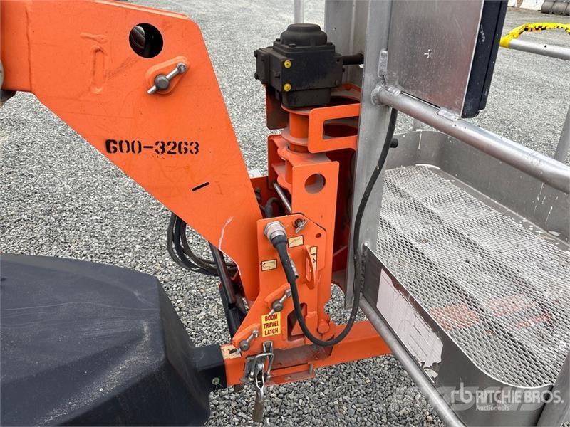 JLG 350 35 ft Towable Lift Anhänger-Arbeitsbühnen