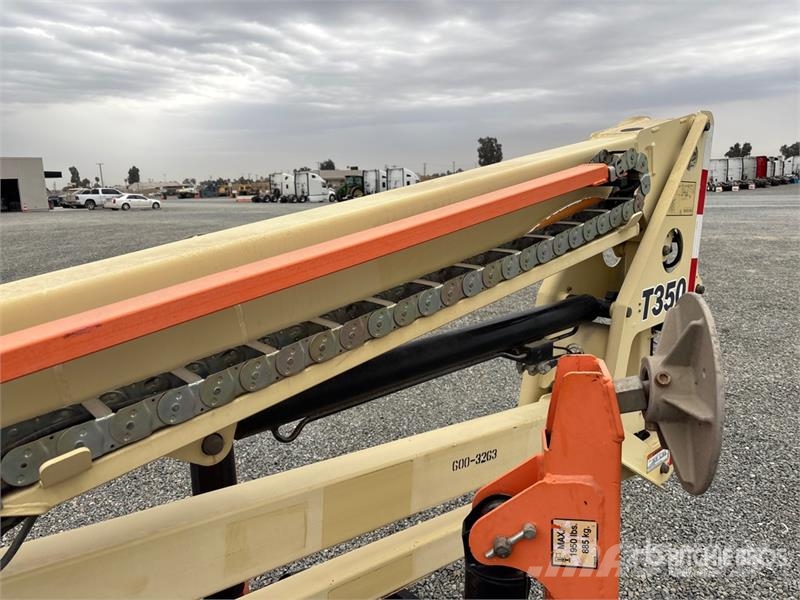 JLG 350 35 ft Towable Lift Anhänger-Arbeitsbühnen