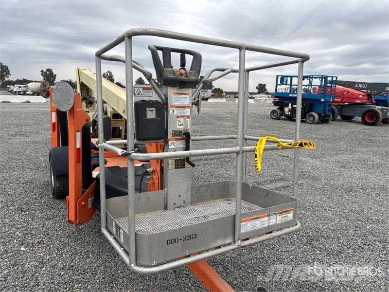 JLG 350 35 ft Towable Lift Anhänger-Arbeitsbühnen