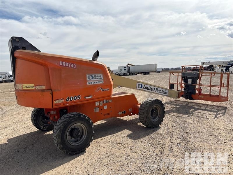 JLG 400S Teleskoop poomtõstukid
