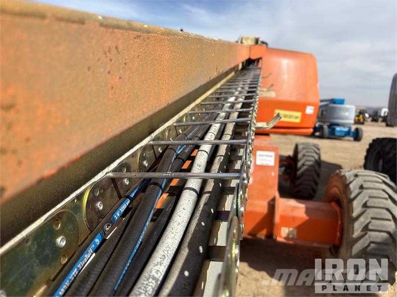 JLG 400S Teleskoop poomtõstukid