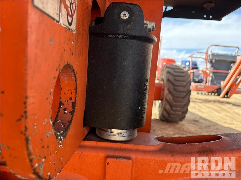 JLG 400S Teleskoop poomtõstukid