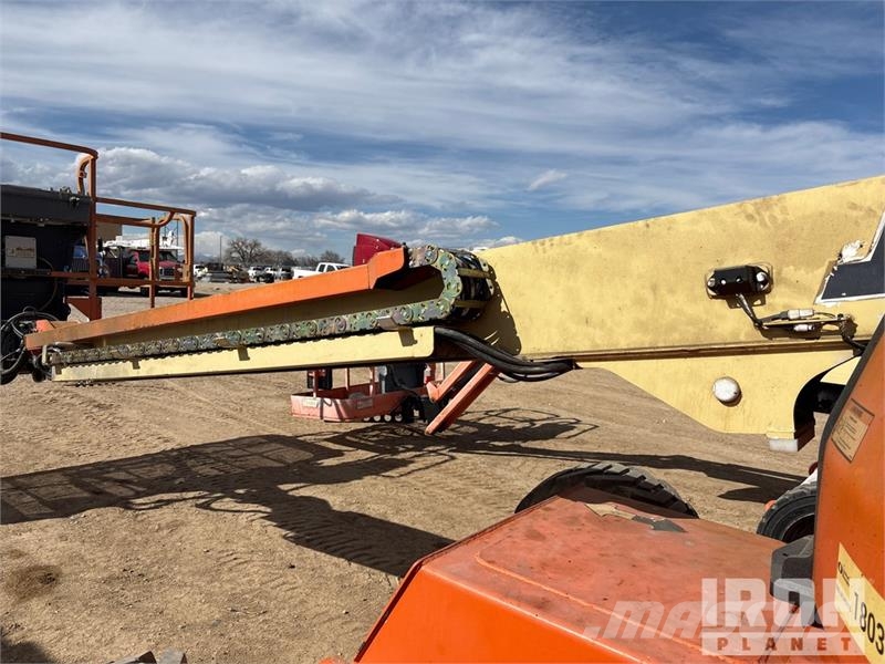 JLG 400S Teleskoop poomtõstukid