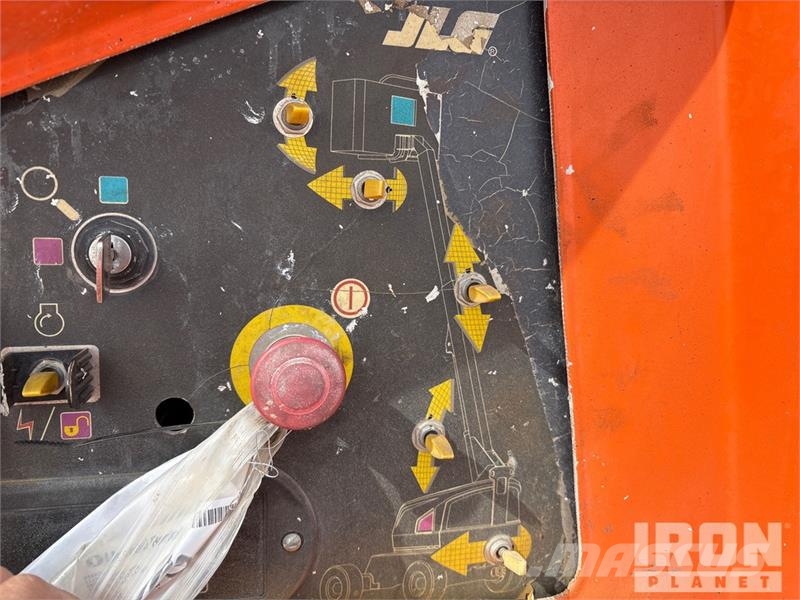 JLG 400S Teleskoop poomtõstukid