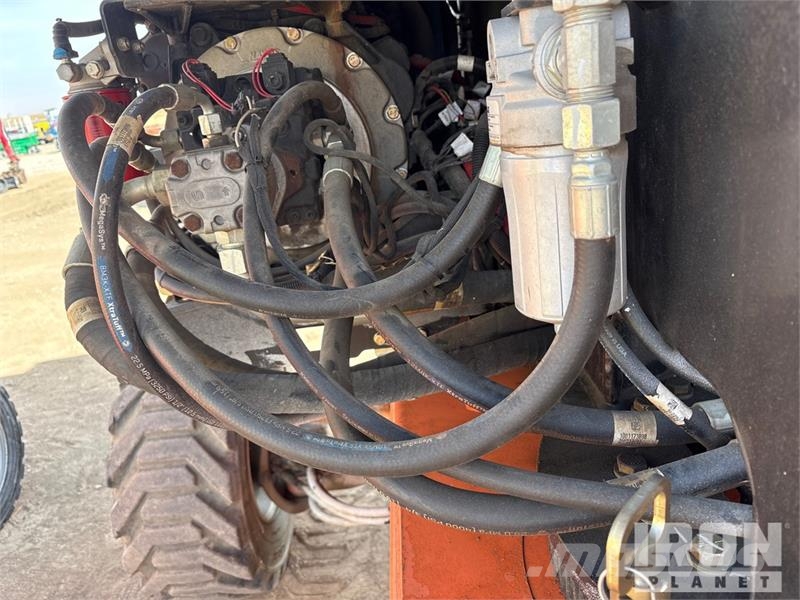 JLG 400S Teleskoop poomtõstukid