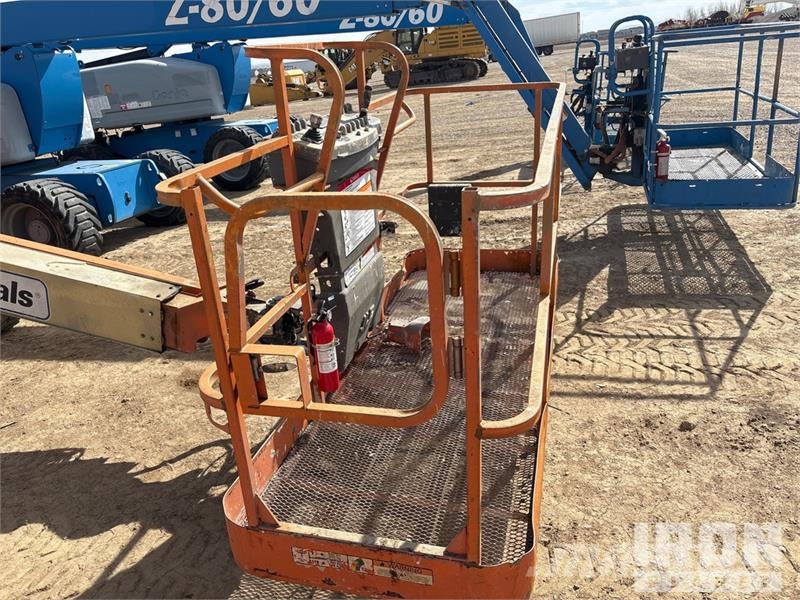 JLG 400S Teleskoop poomtõstukid