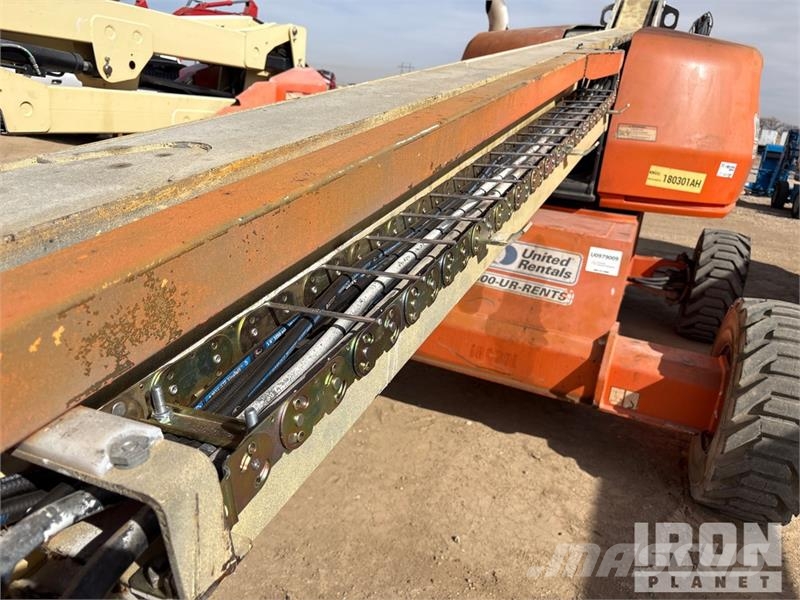 JLG 400S Teleskoop poomtõstukid