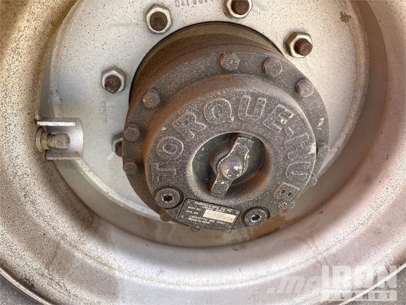 JLG 400S Teleskoop poomtõstukid
