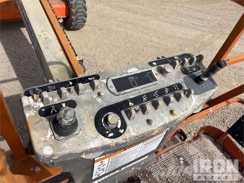 JLG 400S Teleskoop poomtõstukid