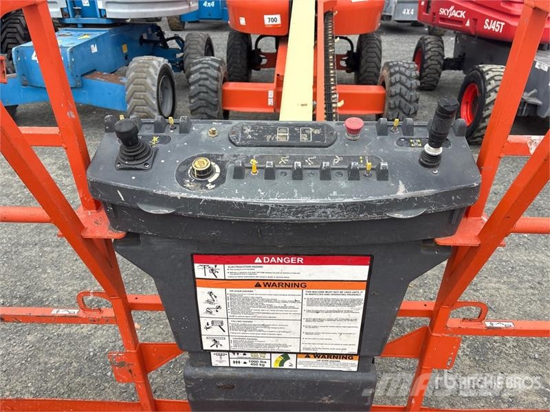 JLG 400S 4WD Diesel Telescopic Boom Lift Teleskopiskie pacēlāji