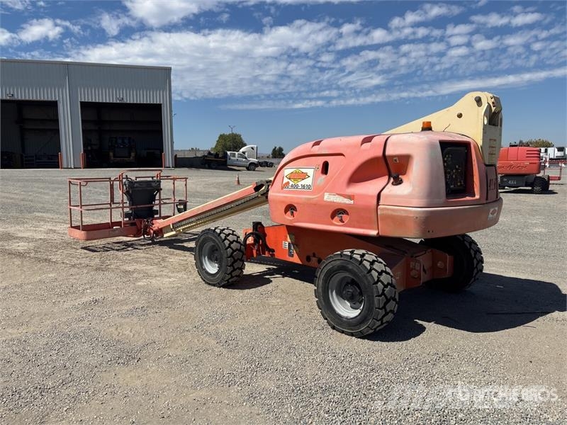 JLG 400S 4WD Diesel Telescopic Boom Lift 直臂高空工作平台