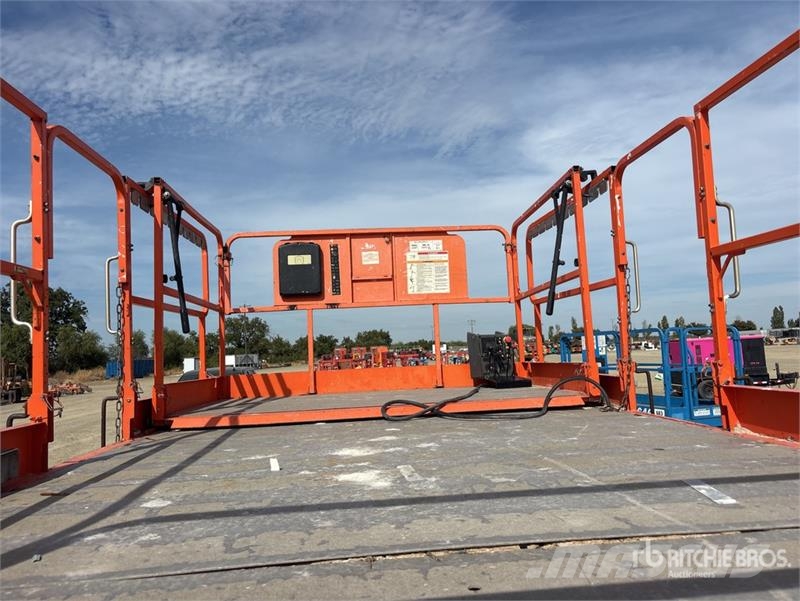 JLG 4394RT Diesel Scissor Lift Schaarhoogwerkers