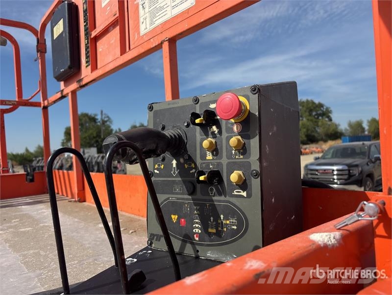 JLG 4394RT Diesel Scissor Lift Schaarhoogwerkers