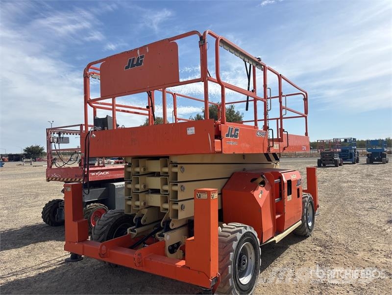 JLG 4394RT Diesel Scissor Lift Schaarhoogwerkers