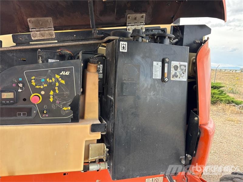 JLG 450AJ 4WD Diesel Articulating Boom Lift رافعات سلة مفصلية