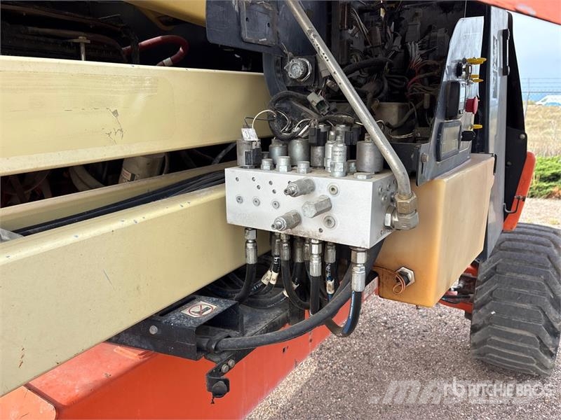 JLG 450AJ 4WD Diesel Articulating Boom Lift رافعات سلة مفصلية
