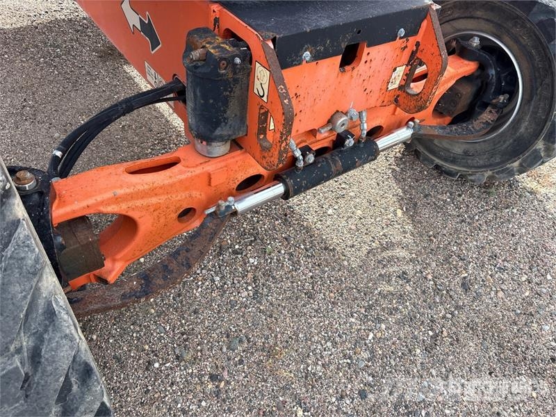JLG 450AJ 4WD Diesel Articulating Boom Lift رافعات سلة مفصلية