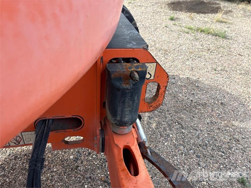 JLG 450AJ 4WD Diesel Articulating Boom Lift رافعات سلة مفصلية
