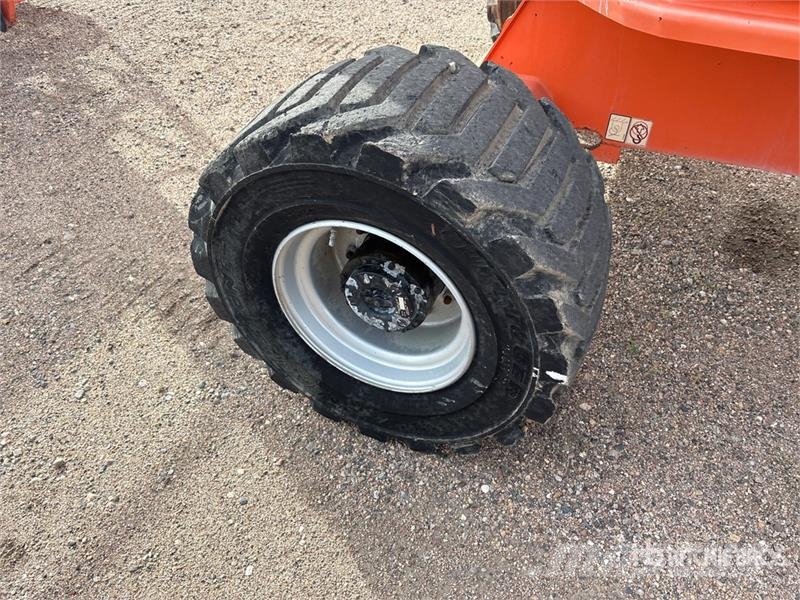 JLG 450AJ 4WD Diesel Articulating Boom Lift رافعات سلة مفصلية