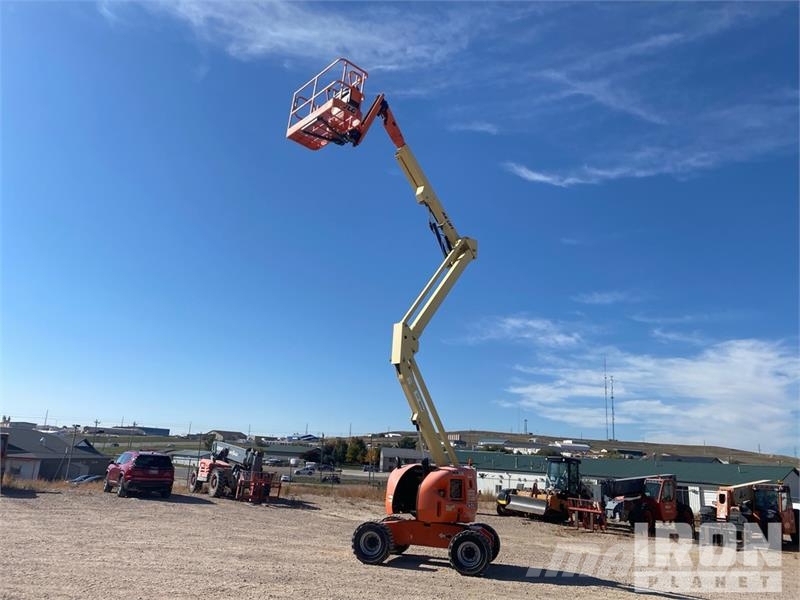 JLG 450AJ 4WD Diesel Telescopic Boom Lift - Factory Re Nacelles télescopiques