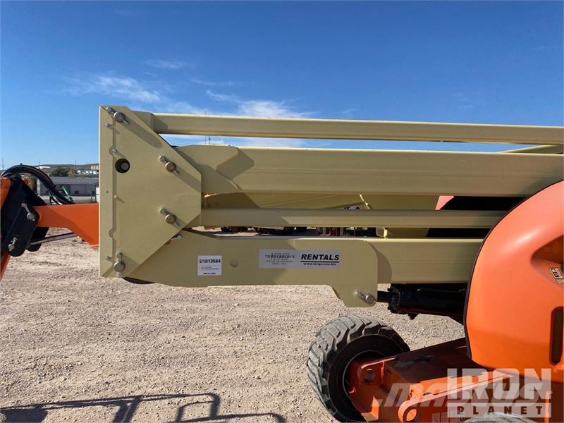 JLG 450AJ 4WD Diesel Telescopic Boom Lift - Factory Re Nacelles télescopiques