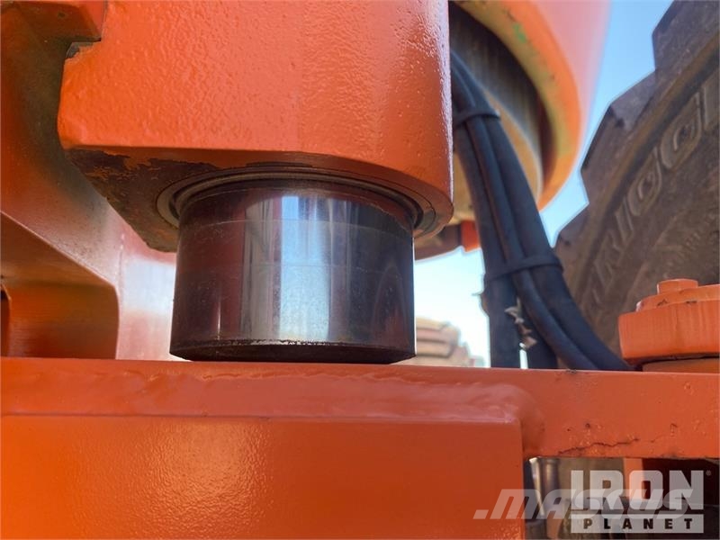 JLG 450AJ 4WD Diesel Telescopic Boom Lift - Factory Re Nacelles télescopiques