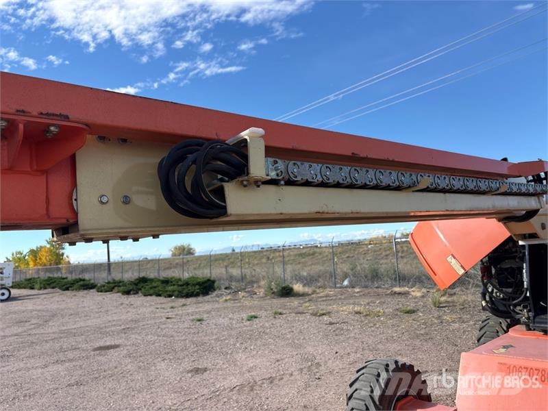 JLG 460SJ 4WD Diesel Telescopic Boom Lift Telescopic boom lifts
