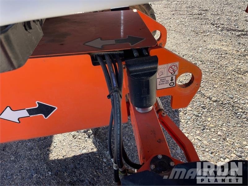 JLG 460SJ 4WD Diesel Telescopic Boom Lift - Factory Re Piattaforme a braccio telescopico