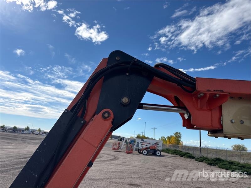 JLG 460SJ 4WD Diesel Telescopic Boom Lift Telescopic boom lifts