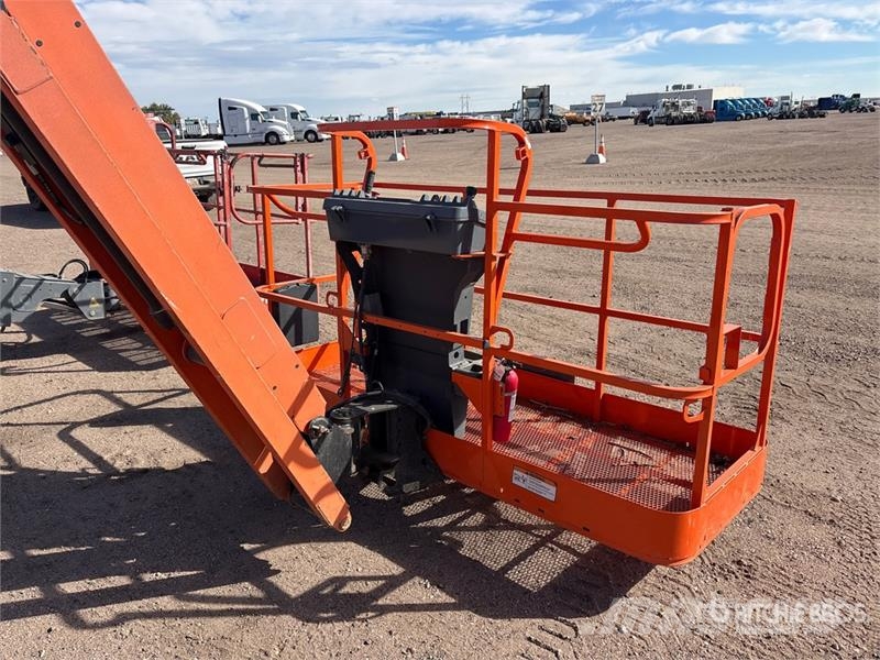 JLG 460SJ 4WD Diesel Telescopic Boom Lift Telescopic boom lifts