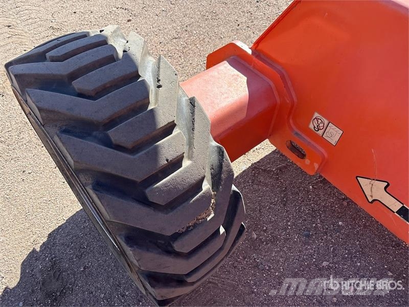 JLG 460SJ 4WD Diesel Telescopic Boom Lift Telescopic boom lifts