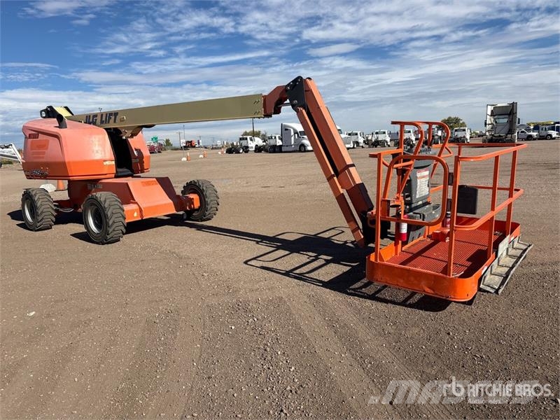 JLG 460SJ 4WD Diesel Telescopic Boom Lift Telescopic boom lifts