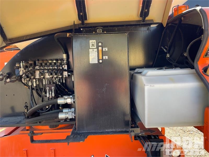 JLG 460SJ 4WD Diesel Telescopic Boom Lift - Factory Re Piattaforme a braccio telescopico