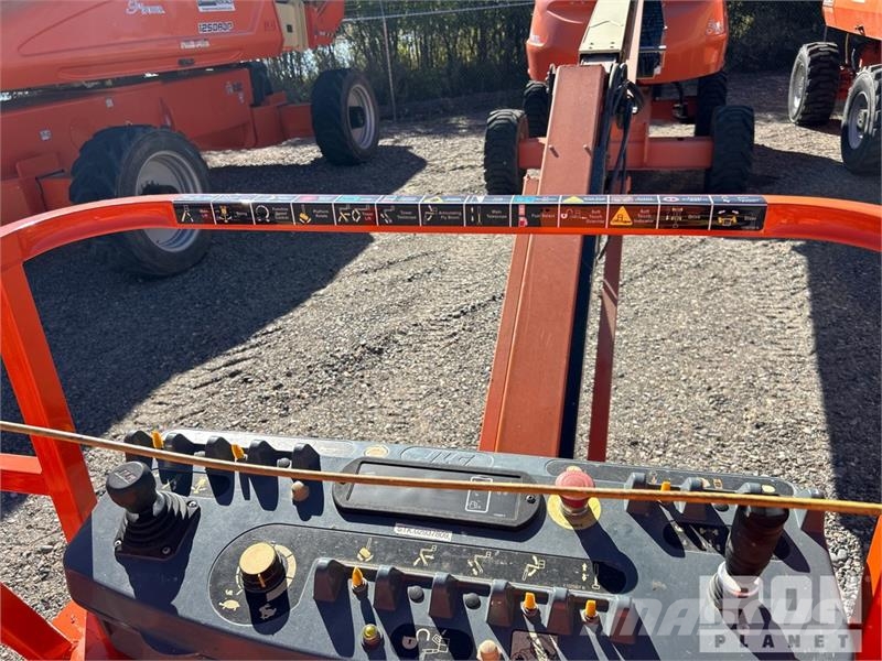 JLG 460SJ 4WD Diesel Telescopic Boom Lift - Factory Re Piattaforme a braccio telescopico