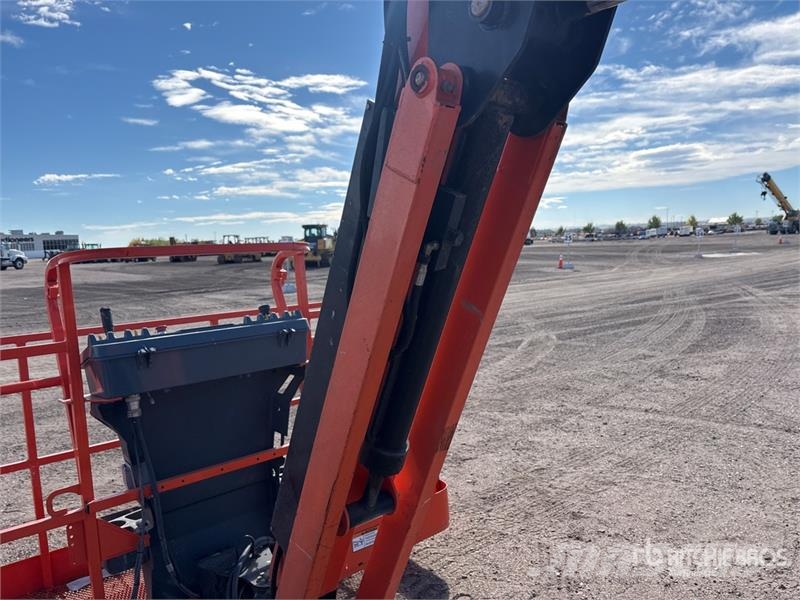 JLG 460SJ 4WD Diesel Telescopic Boom Lift Telescopic boom lifts