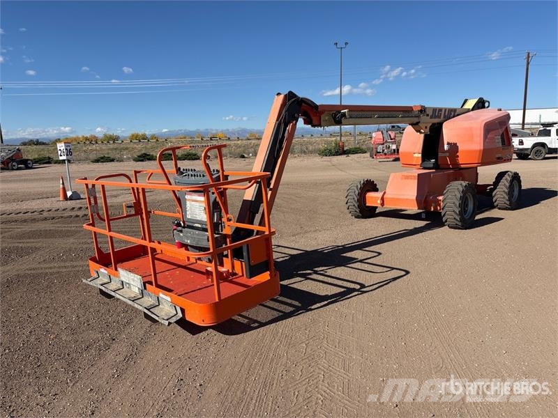 JLG 460SJ 4WD Diesel Telescopic Boom Lift Telescopic boom lifts