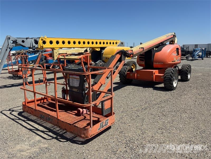 JLG 600AJ 2WD Diesel Articulating Boom Lift Knikarmhoogwerkers