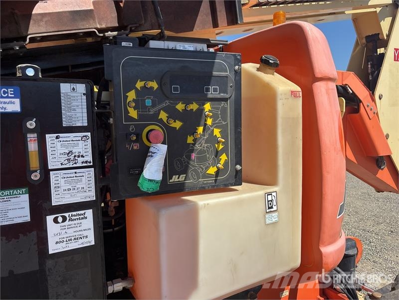 JLG 600AJ 2WD Diesel Articulating Boom Lift Knikarmhoogwerkers