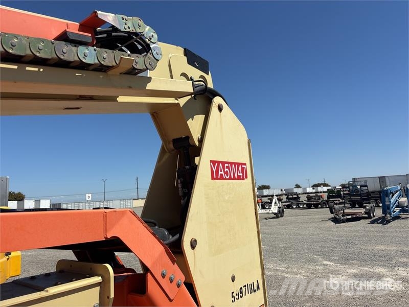 JLG 600AJ 2WD Diesel Articulating Boom Lift Knikarmhoogwerkers