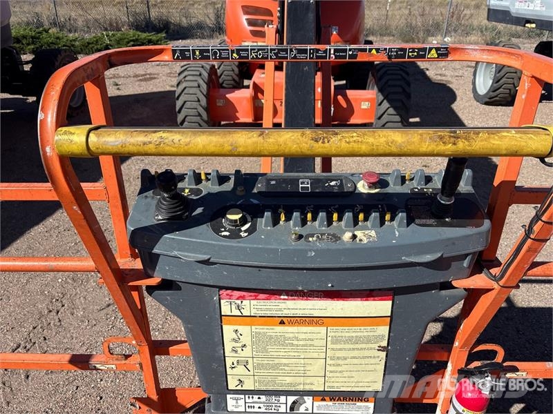 JLG 600AJ 4WD Diesel Articulating Boom Lift Knikarmhoogwerkers