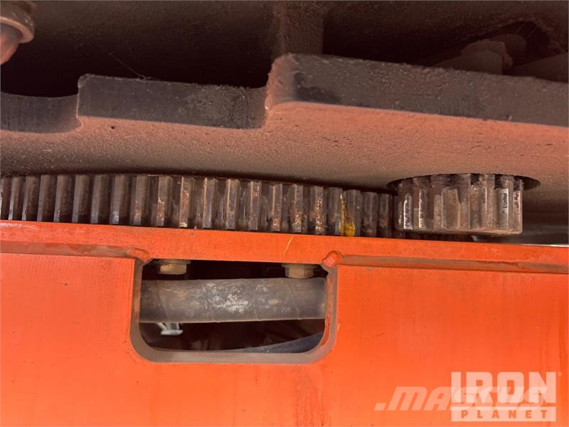 JLG 600AJ 4WD Diesel Articulating Boom Lift Zglobne dvižne ploščadi