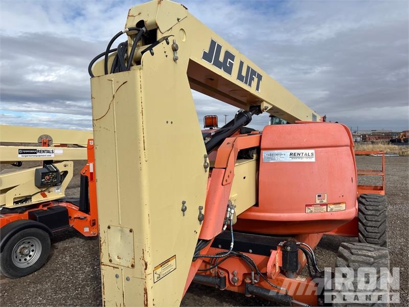 JLG 600AJ 4WD Diesel Articulating Boom Lift Zglobne dvižne ploščadi