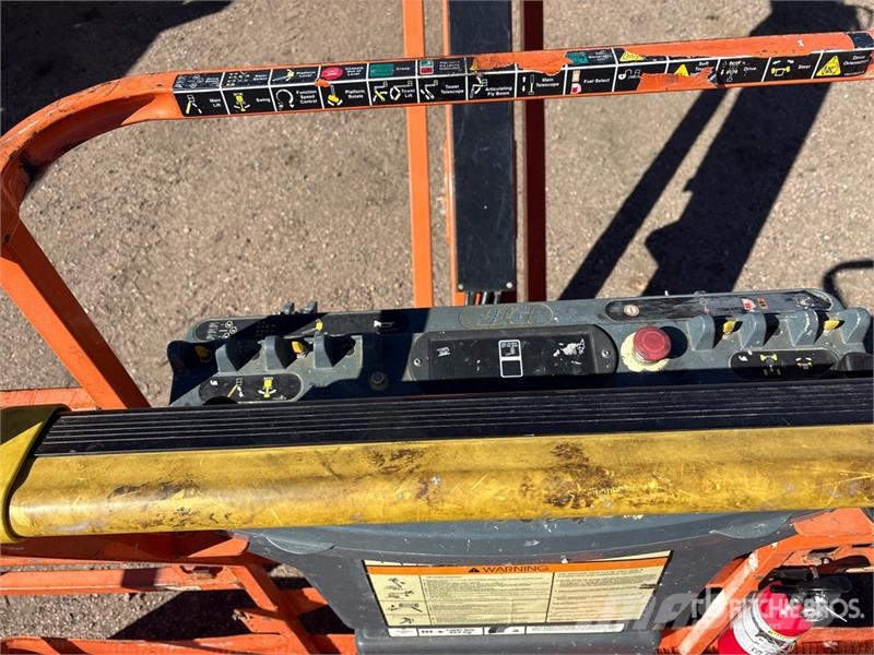 JLG 600AJ 4WD Diesel Articulating Boom Lift Knikarmhoogwerkers