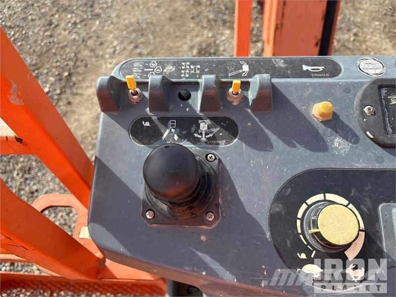 JLG 600AJ 4WD Diesel Articulating Boom Lift Zglobne dvižne ploščadi