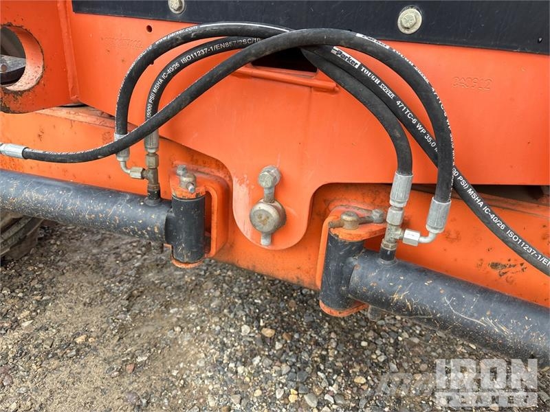 JLG 600AJ 4WD Diesel Articulating Boom Lift Zglobne dvižne ploščadi