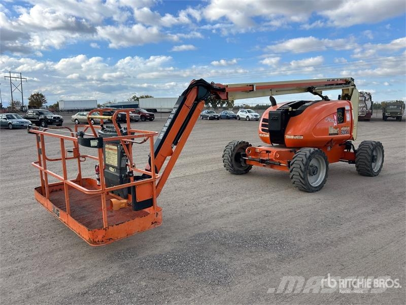 JLG 600AJ 4WD Diesel Articulating Boom Lift Iseliikuvad poomtõstukid