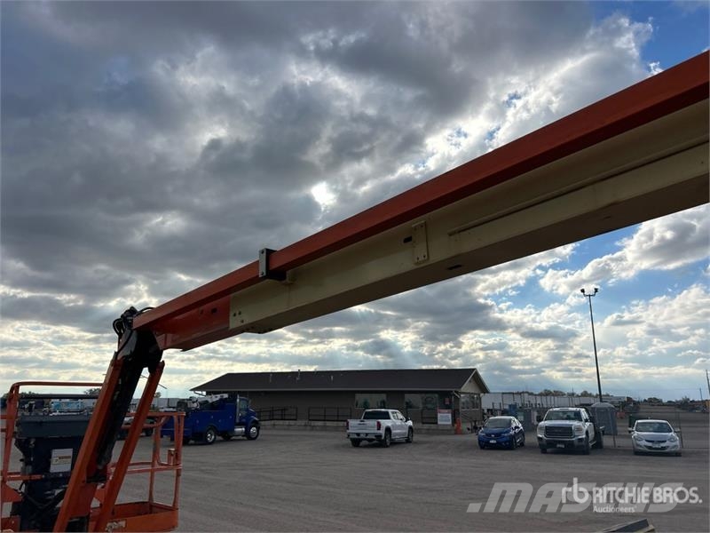 JLG 600AJ 4WD Diesel Articulating Boom Lift Iseliikuvad poomtõstukid